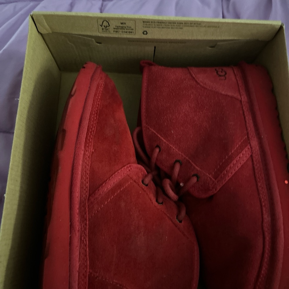 UGG Men's Chukka Boots in Red Suede